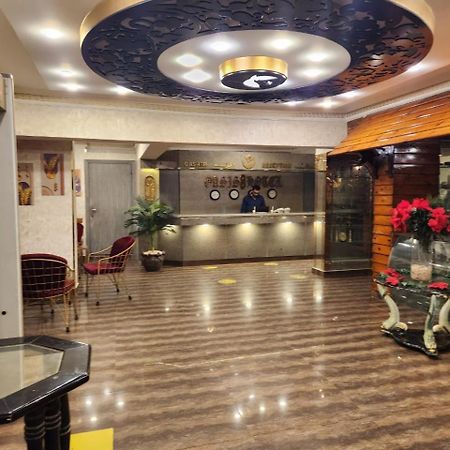 Oasis Hotel Heliopolis カイロ エクステリア 写真