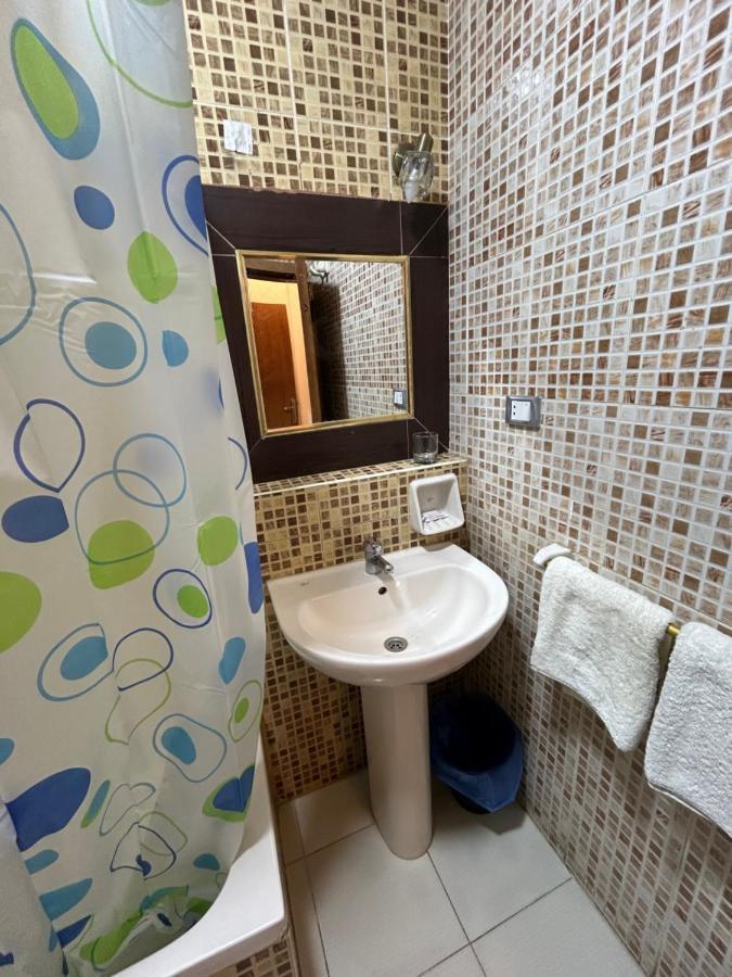 Oasis Hotel Heliopolis カイロ エクステリア 写真
