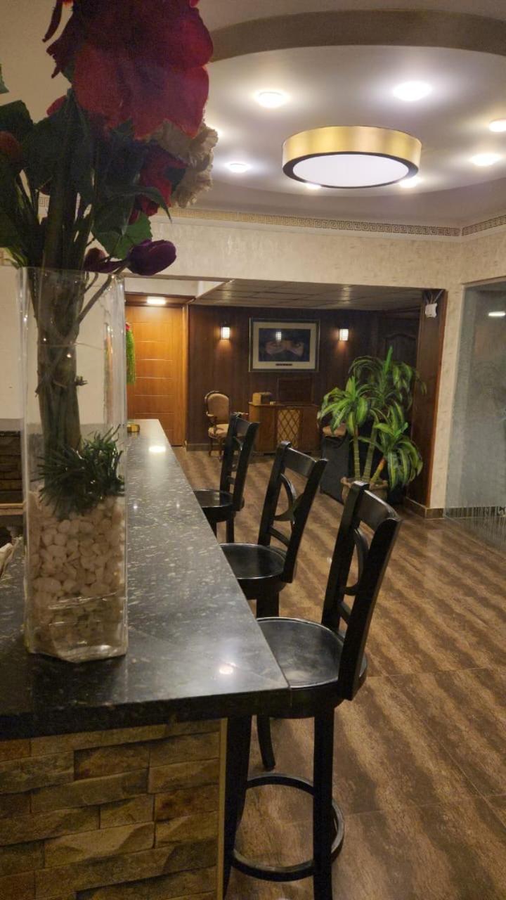 Oasis Hotel Heliopolis カイロ エクステリア 写真