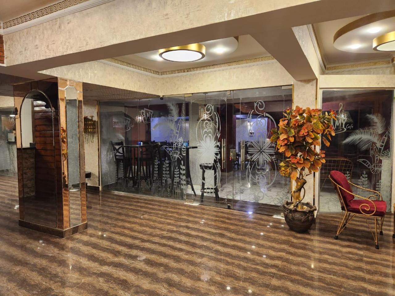 Oasis Hotel Heliopolis カイロ エクステリア 写真