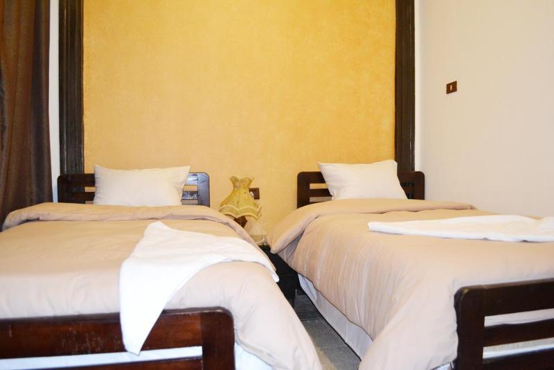 Oasis Hotel Heliopolis カイロ エクステリア 写真
